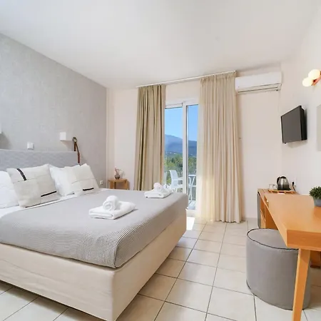 Hotel Elektra Comfort By Del Mare 4*