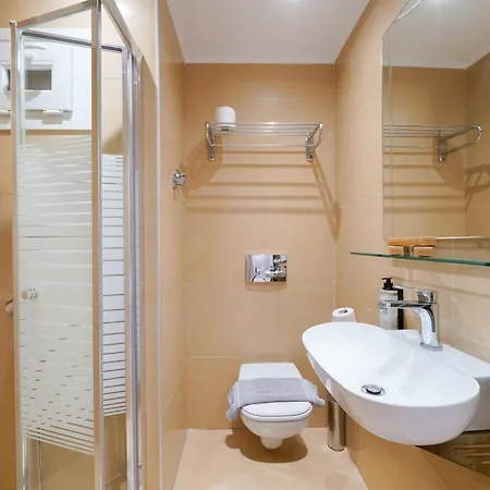 Отель Elektra Comfort By Del Mare 4*