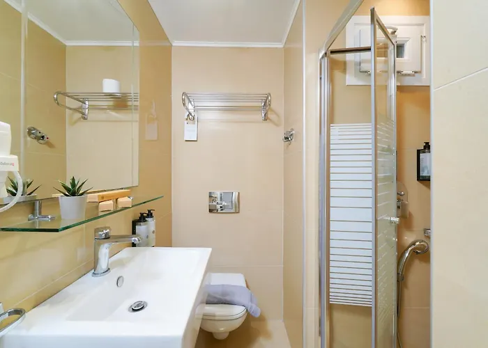 Hotel Elektra Comfort By Del Mare 4*