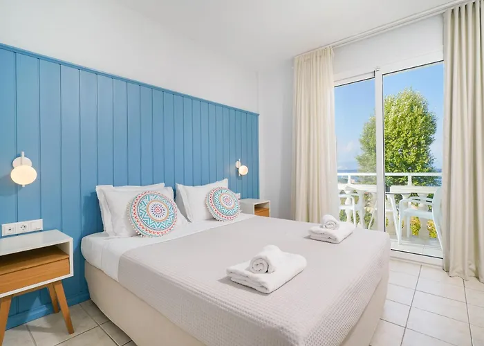 Hotel Elektra Comfort By Del Mare 4*